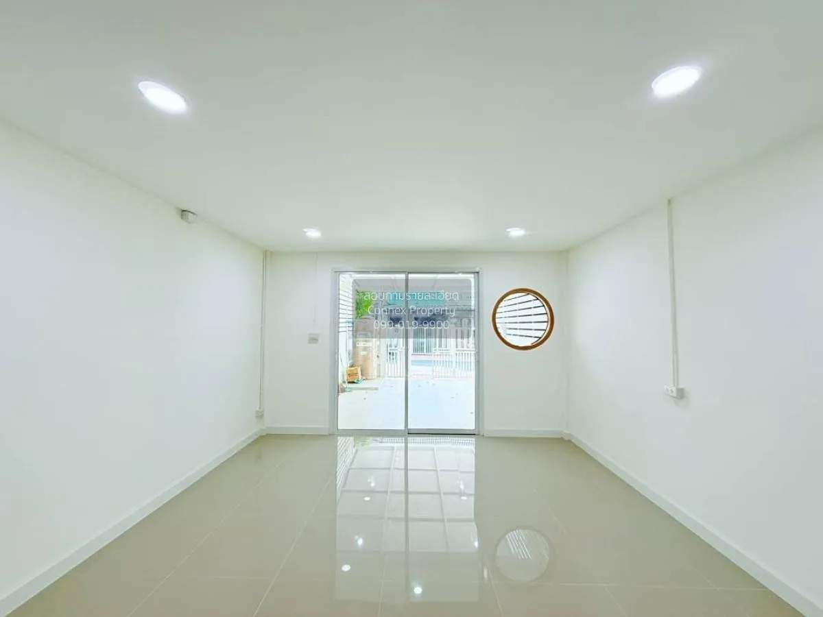 ขายทาวน์เฮ้าส์/ทาวน์โฮม  หมู่บ้านอัญชลี รีโนเวทใหม่ ท่าทราย เมือง