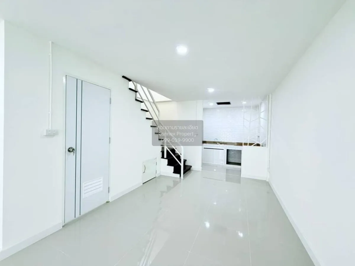 ขายทาวน์เฮ้าส์/ทาวน์โฮม  หมู่บ้านอัญชลี รีโนเวทใหม่ ท่าทราย เมือง