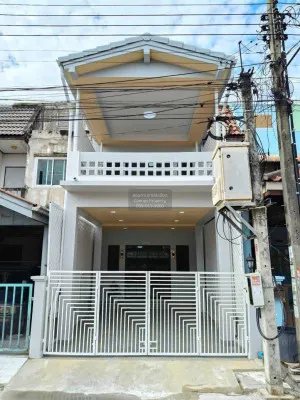 For Sale Townhouse/Townhome  , Baan Wongsakron 5 , newly renovated , Sam Wa Tawan Tok , Khlong Sam Wa , Bangkok , CX-114790