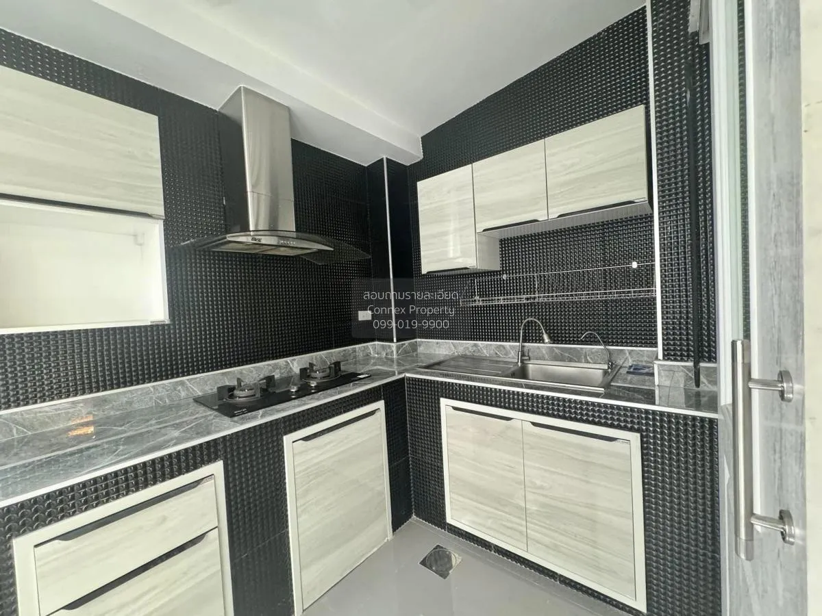 ขายทาวน์เฮ้าส์/ทาวน์โฮม  โกลเด้น ทาวน์ บางนา-สวนหลวง ดอกไม้ เขต ป