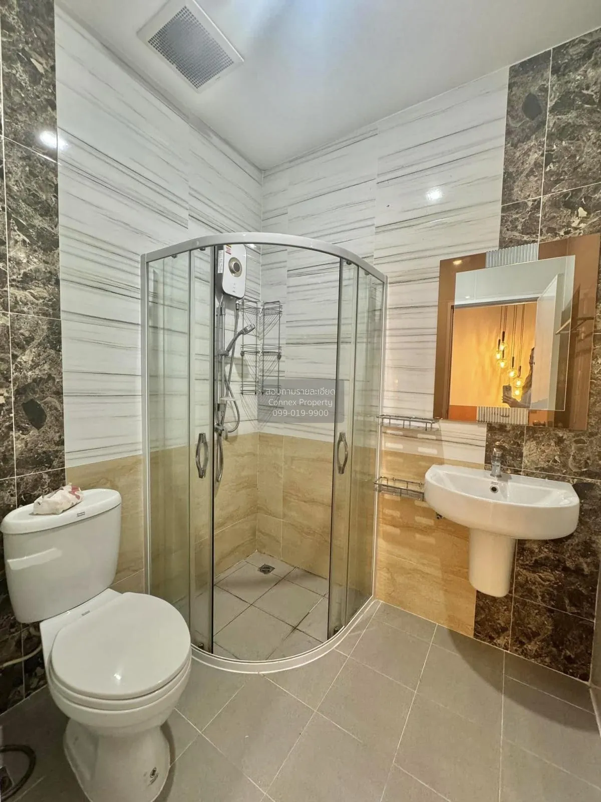 ขายทาวน์เฮ้าส์/ทาวน์โฮม  โกลเด้น ทาวน์ บางนา-สวนหลวง ดอกไม้ เขต ป