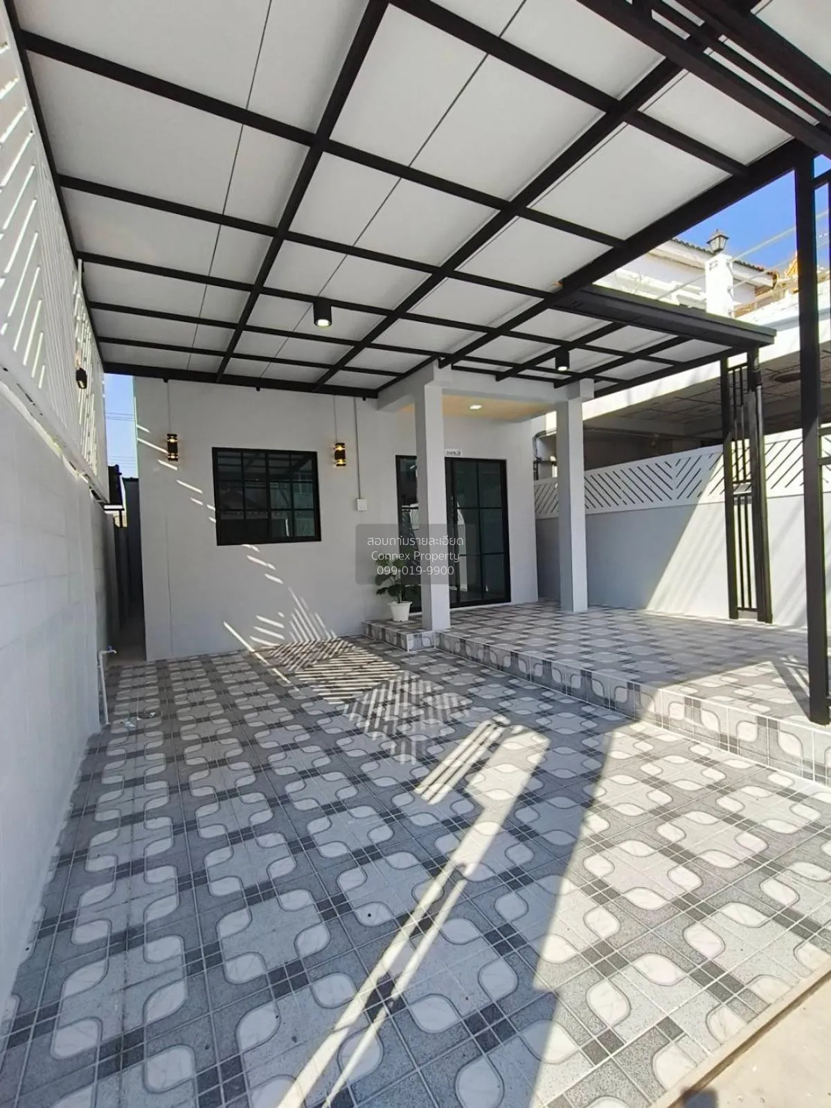 For Sale Townhouse/Townhome  , Amonsub Leabwari , newly renovated 2