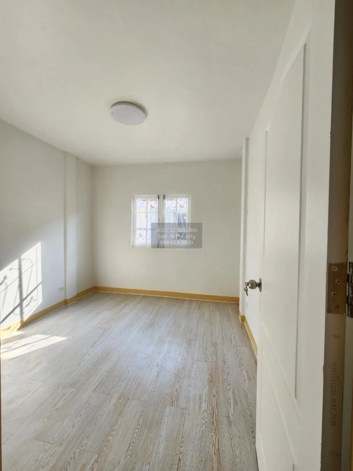 For Sale Townhouse/Townhome  , Lally Ville Srinakarin - Teparak ,