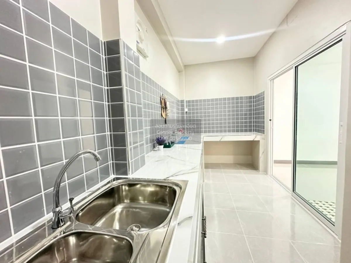 ขายทาวน์เฮ้าส์/ทาวน์โฮม  บ้านบัวทอง 4 บ้านกล้วย-ไทรน้อย รีโนเวทให