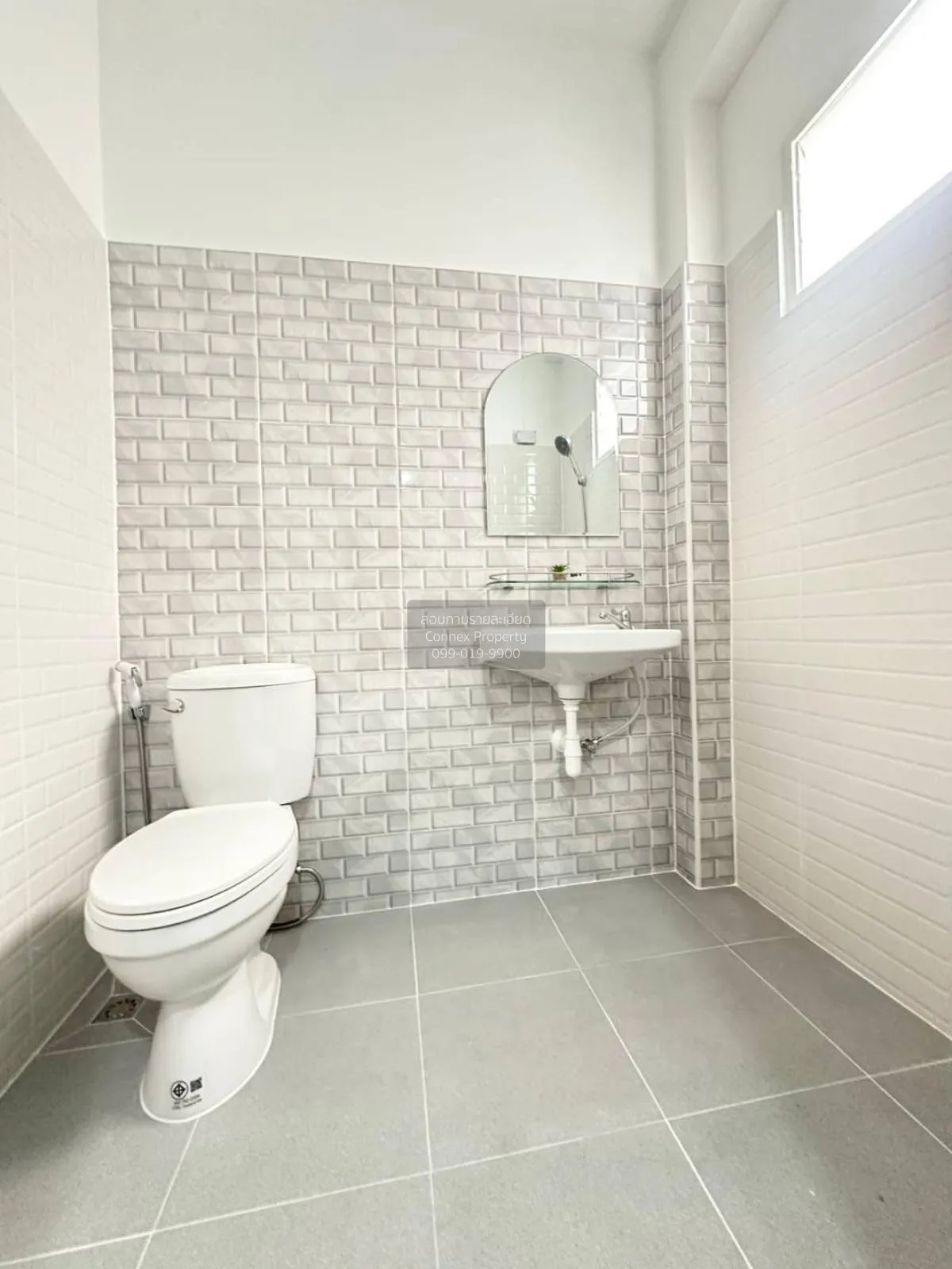 ขายทาวน์เฮ้าส์/ทาวน์โฮม  บ้านบัวทอง 4 บ้านกล้วย-ไทรน้อย รีโนเวทให