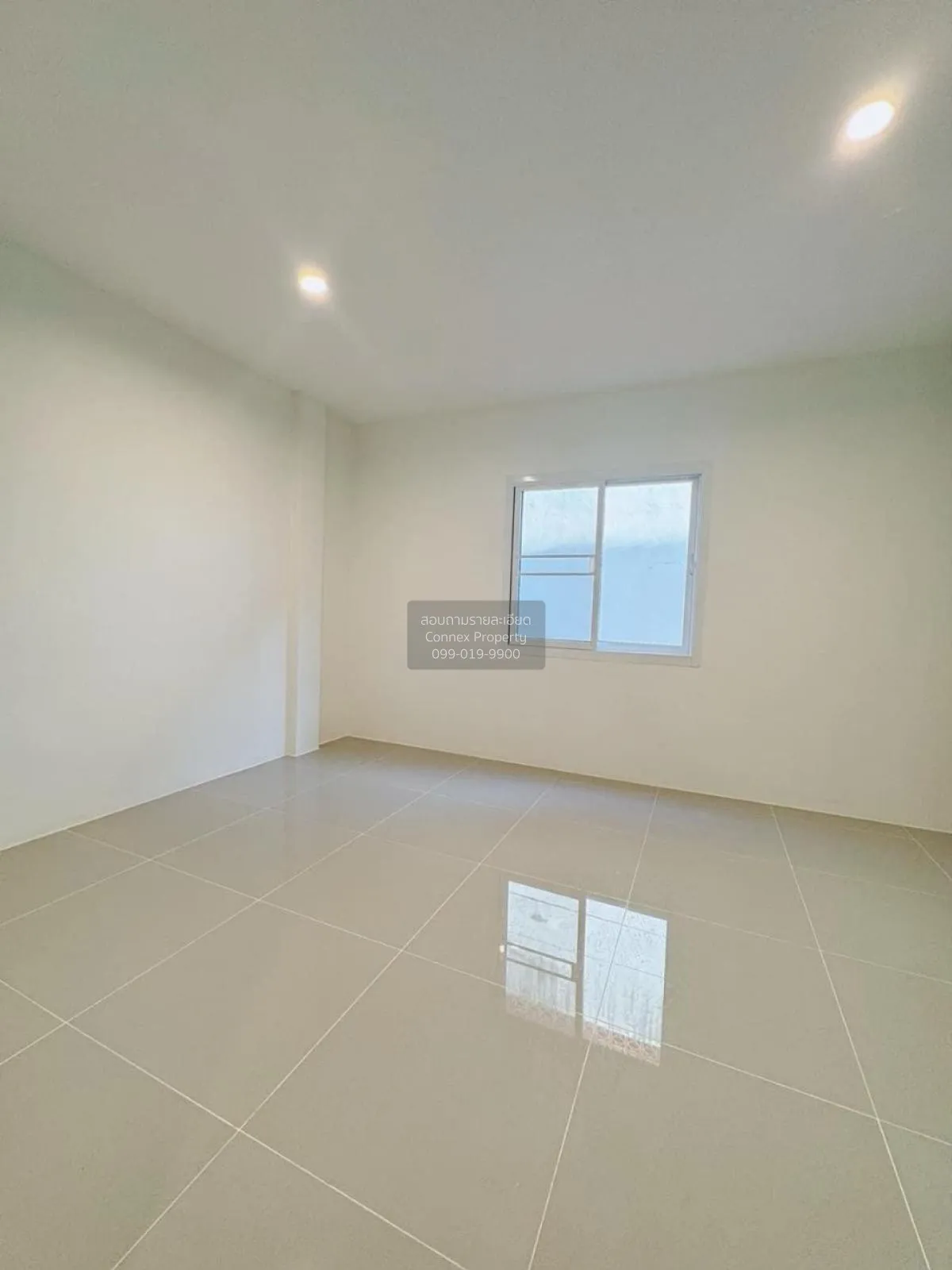 For Sale Townhouse/Townhome  , Pongsirichai 2 , newly renovated ,