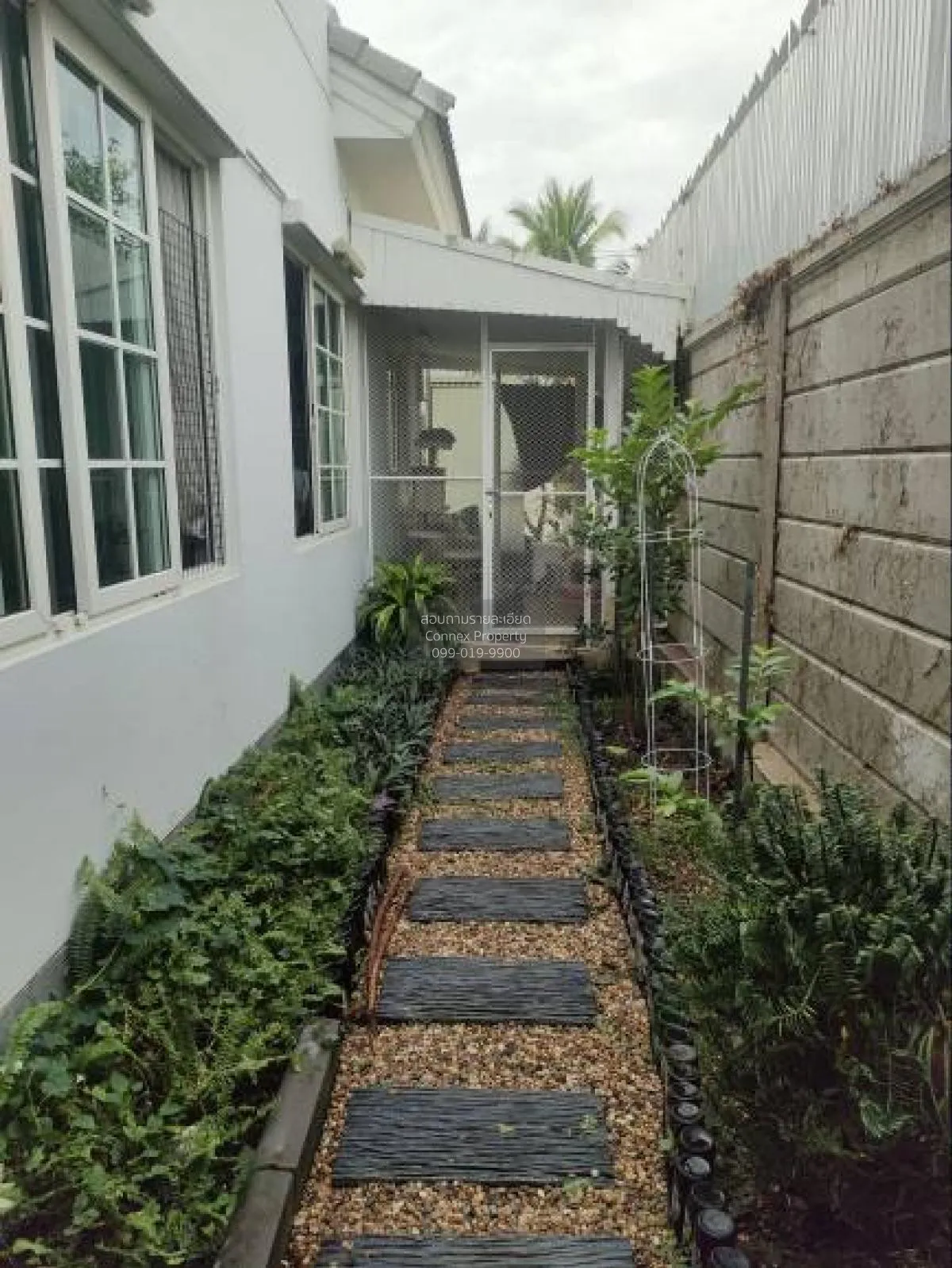 ขายบ้าน  โกลเด้น เพรสทีจ เอกชัย-วงแหวน วิวสวย ห้องมุม วิวแม่น้ำ ห