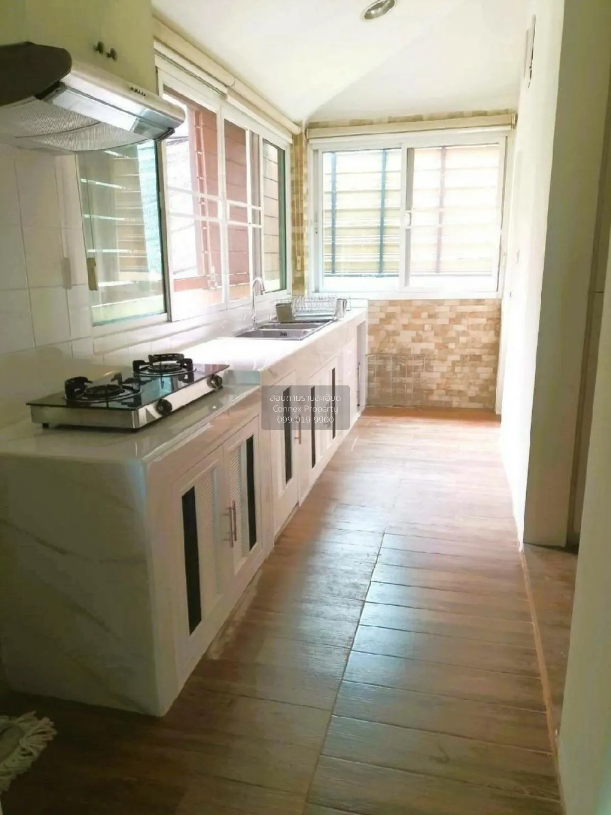 ขายบ้าน  บ้านนันทวัน สวนหลวง ร.9 ดอกไม้ เขต ประเวศ กรุงเทพ CX-115