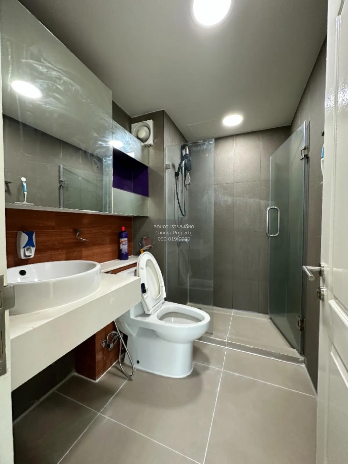 For Sale Condo , Chateau In Town Phaholyothin 11 , BTS-Ari , Sam 