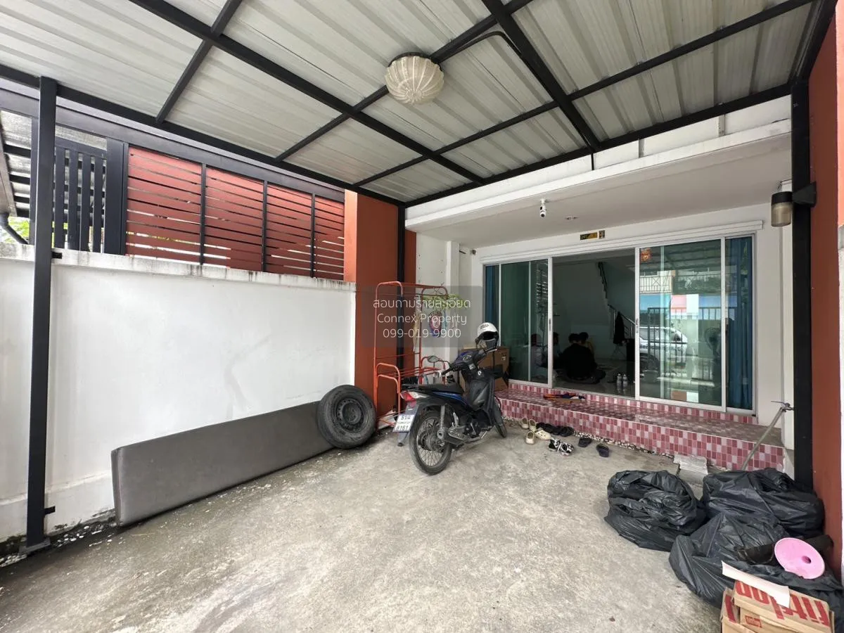 For Sale 2-story townhouse in Praeksa Mai , Phraek Sa Mai , Muean 4