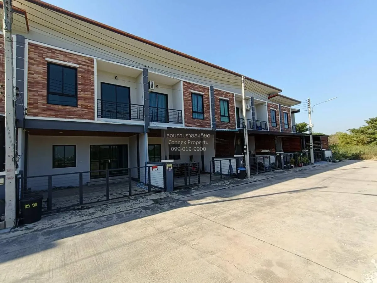 For Sale Townhouse/Townhome  , Pasiri Tara 5 , nice view , Phai T 2