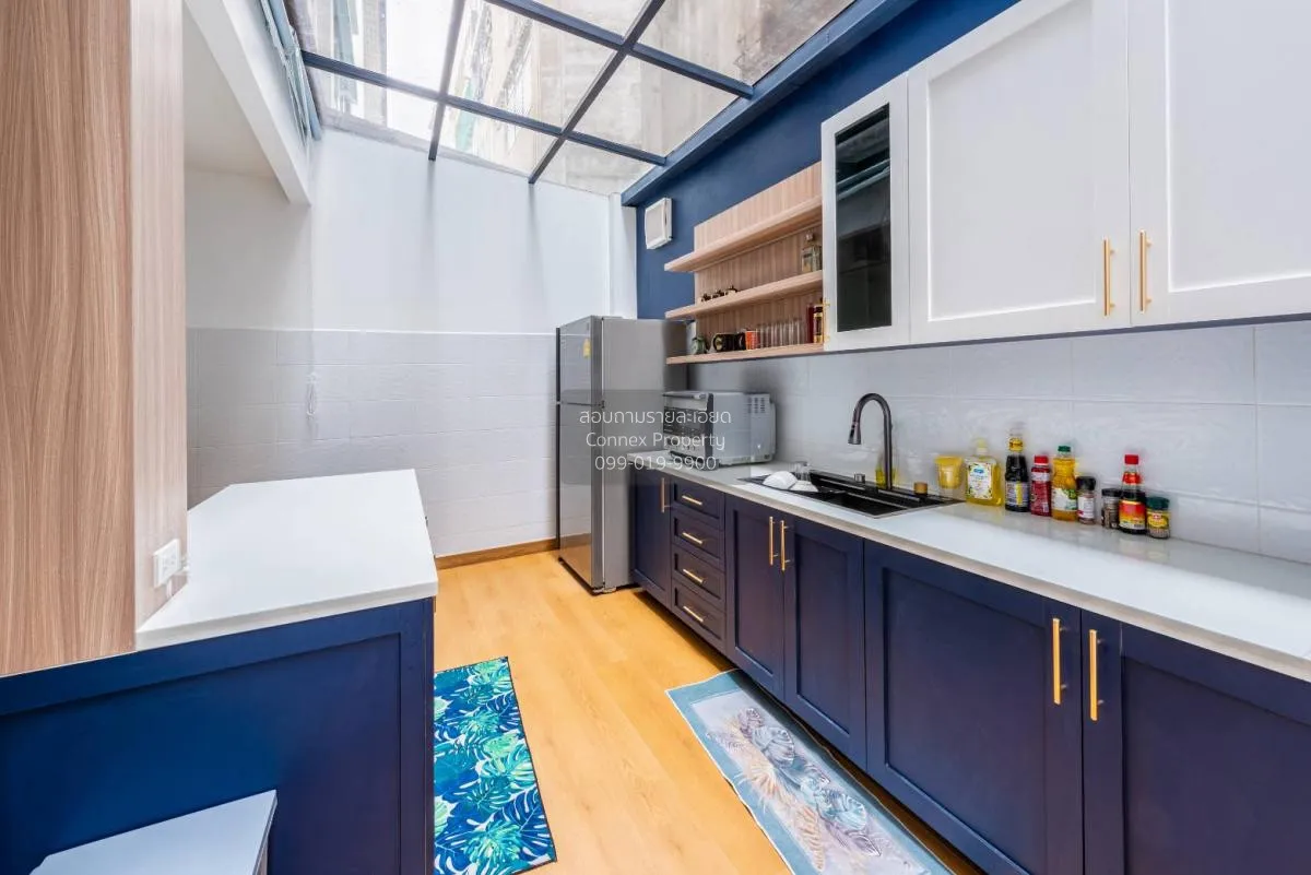 For Sale Townhouse/Townhome  , Autumn Residence , newly renovated