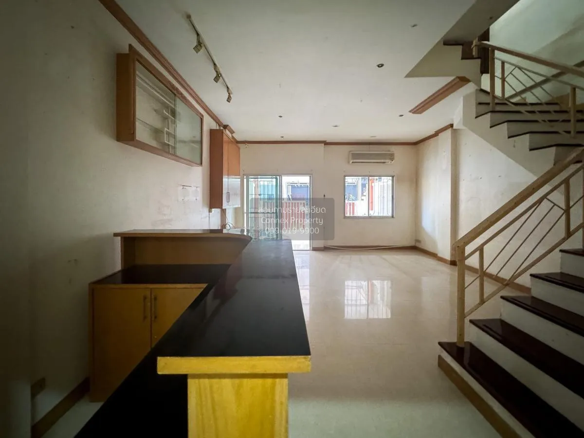 ขายทาวน์เฮ้าส์/ทาวน์โฮม  ซิตี้ พาร์ค พัฒนาการ 38 ชั้นสูง สวนหลวง 