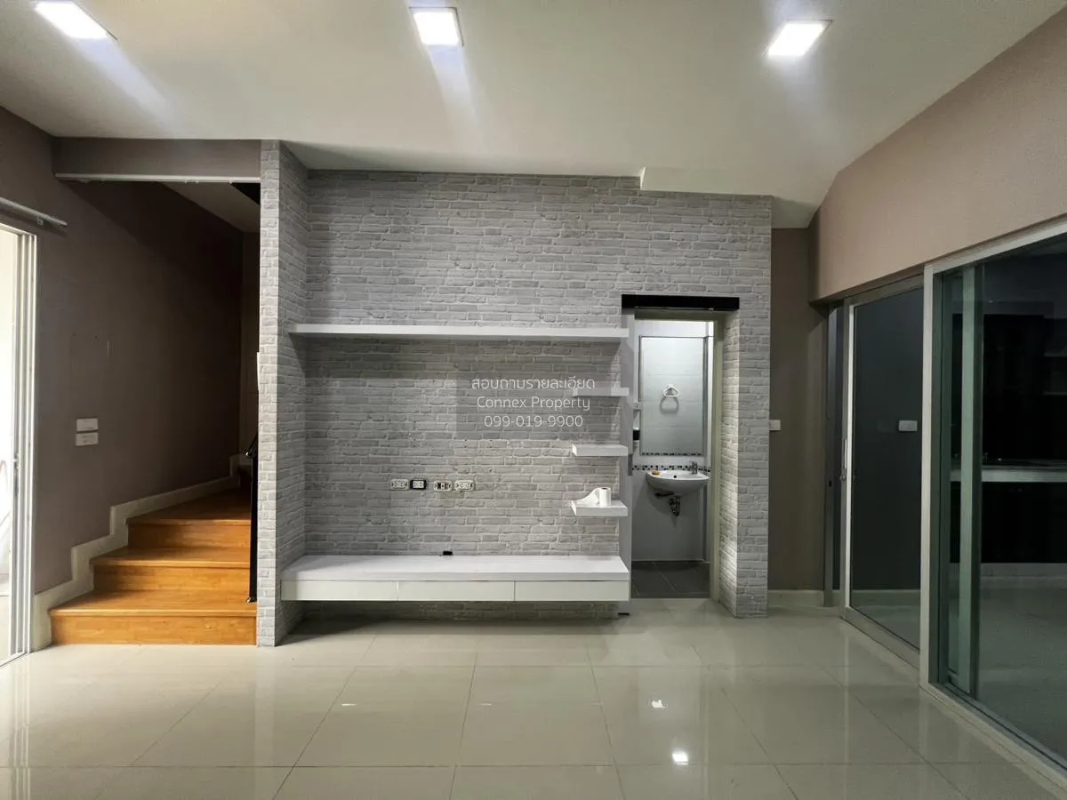 For Sale Townhouse/Townhome  , Vista Park Sathorn - Pinklao , Ban