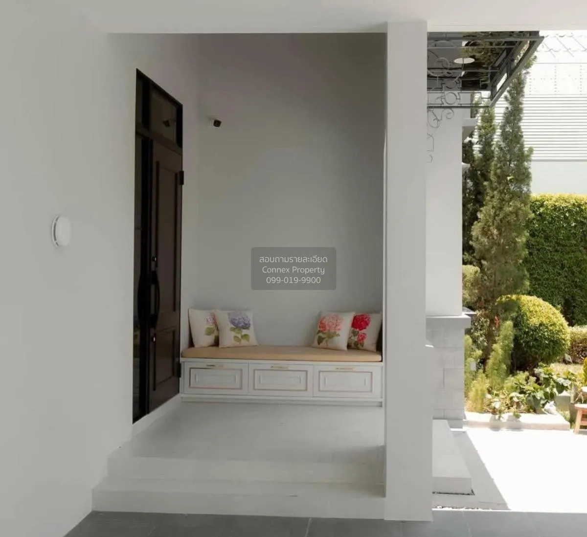 For Sale House , Nantawan Rama 9-New Krungthepkreetha , corner un