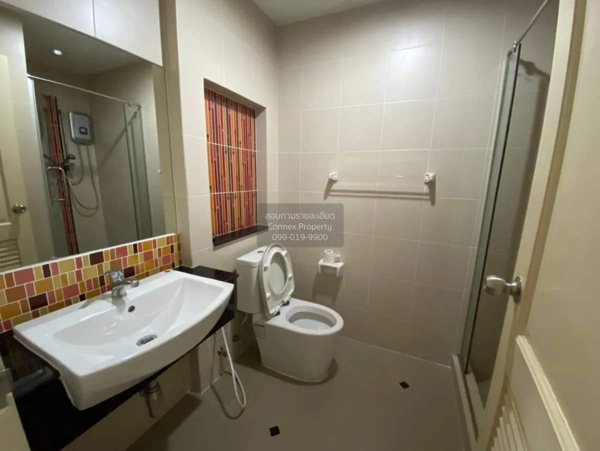 For Rent Townhouse/Townhome  , Leon Sukhumvit 62 , BTS-Bang Chak 