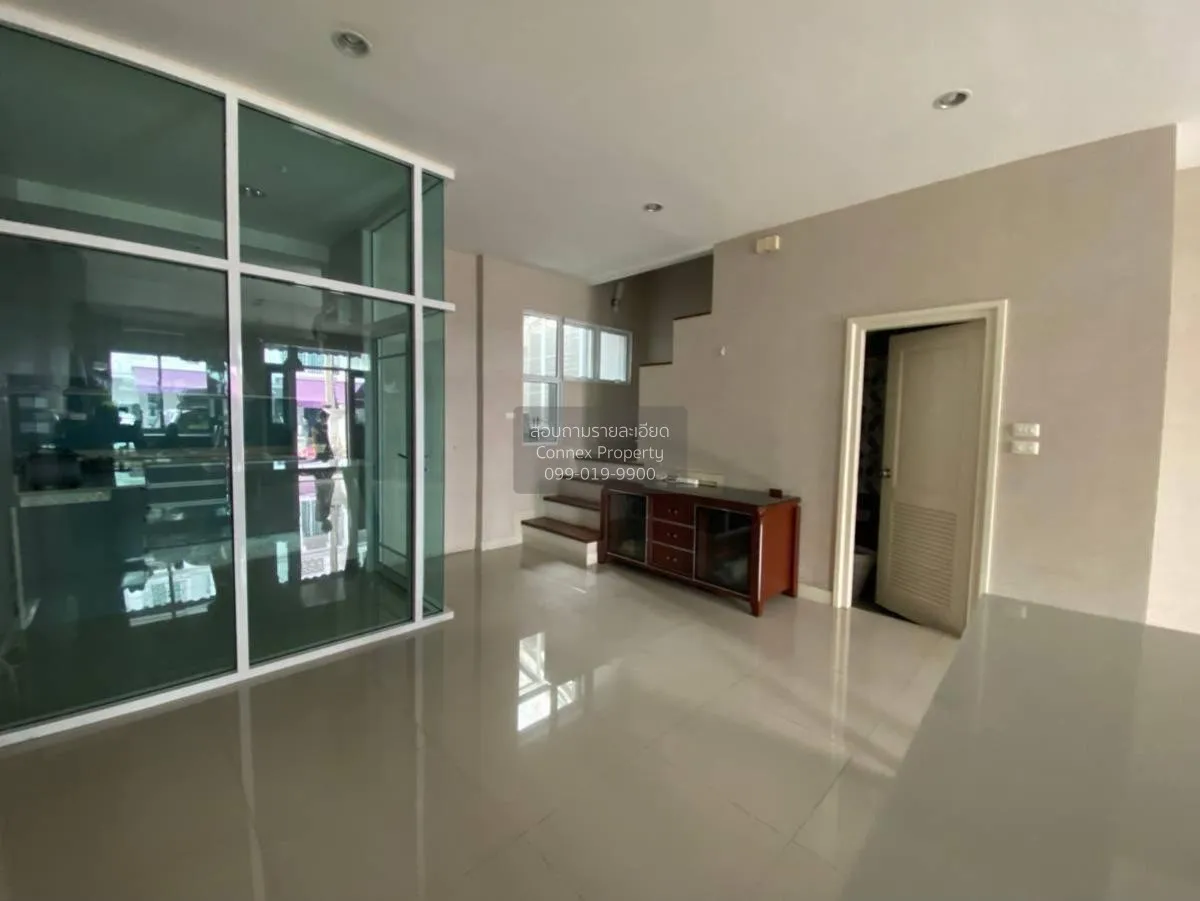 For Rent Townhouse/Townhome  , Leon Sukhumvit 62 , BTS-Bang Chak  2