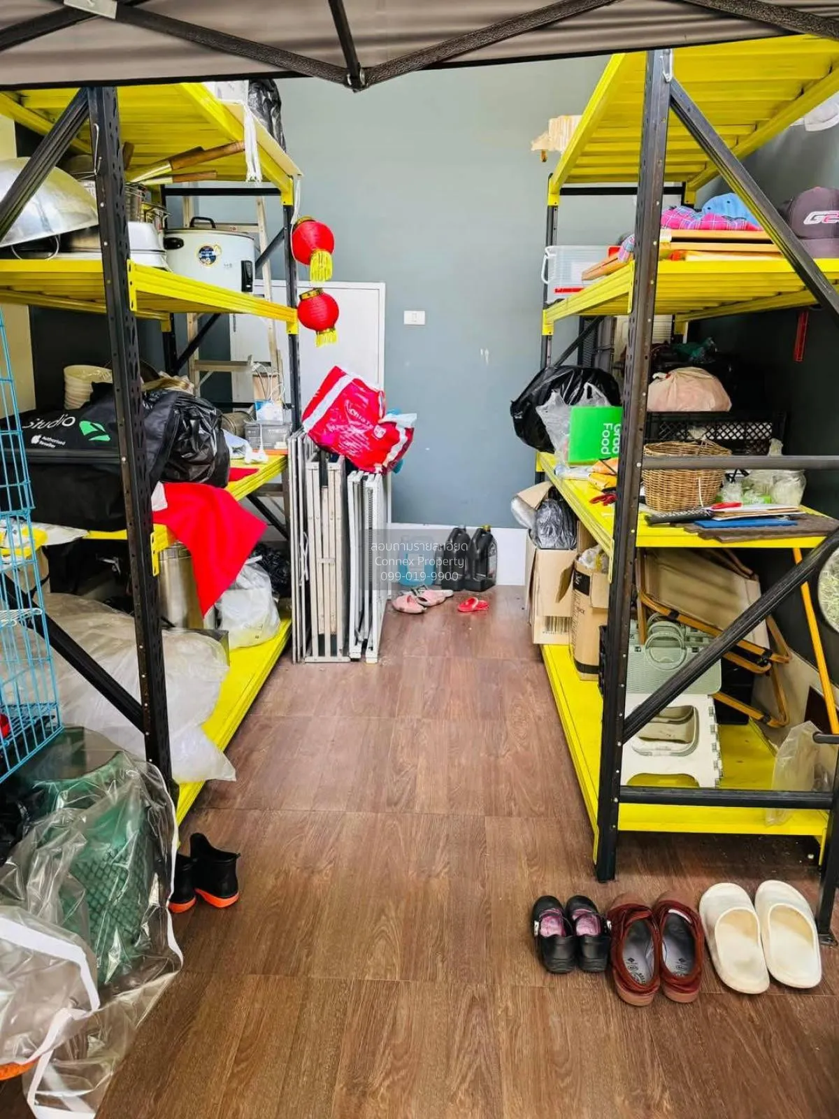 For Sale Townhouse/Townhome  , The O Zone Petchkasem 53 , corner 