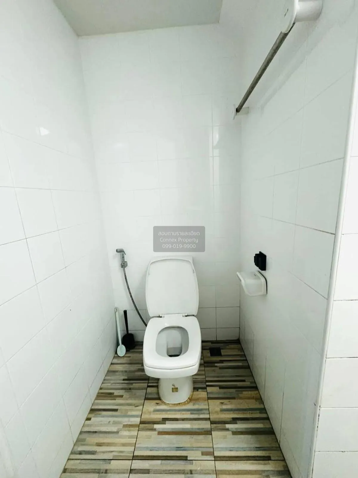 For Sale Townhouse/Townhome  , The O Zone Petchkasem 53 , corner 