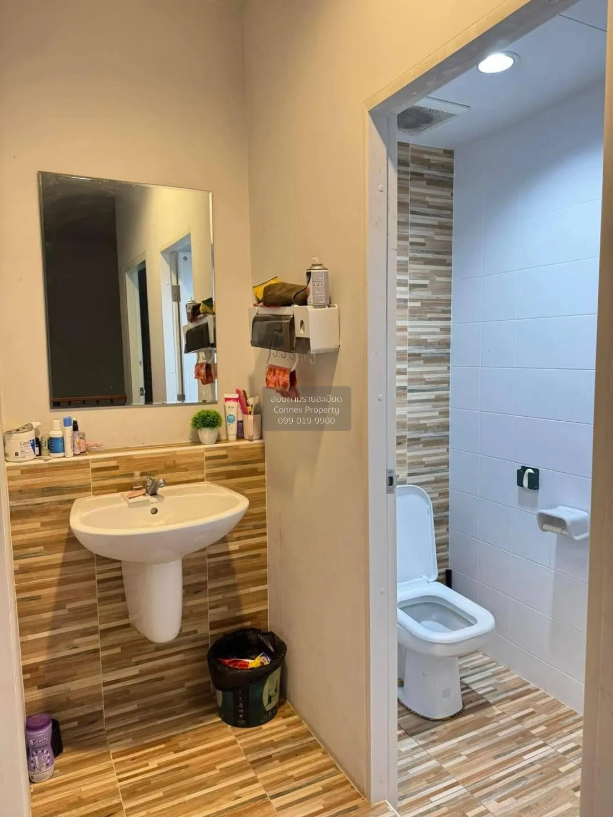 For Sale Townhouse/Townhome  , The O Zone Petchkasem 53 , corner 