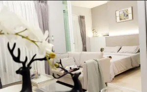 ขายคอนโด  แชปเตอร์ วัน อีโค รัชดา - ห้วยขวาง ชั้นสูง ห้องมุม รีโนเวทใหม่ MRT-ห้วยขวาง ห้วยขวาง เขต ห้วยขวาง กรุงเทพ CX-115586