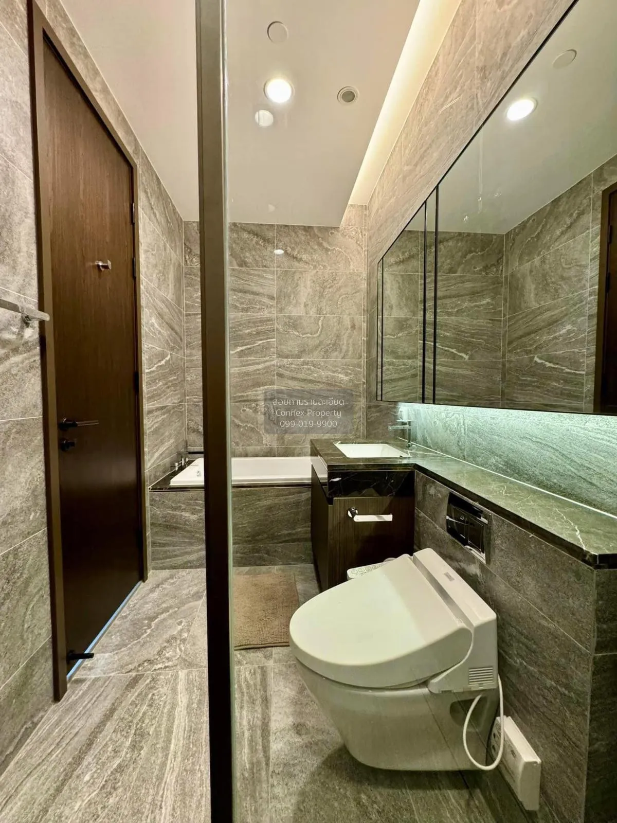 เช่าคอนโด  ดิ เอส สุขุมวิท 36 BTS-ทองหล่อ พระโขนง เขต คลองเตย กรุ