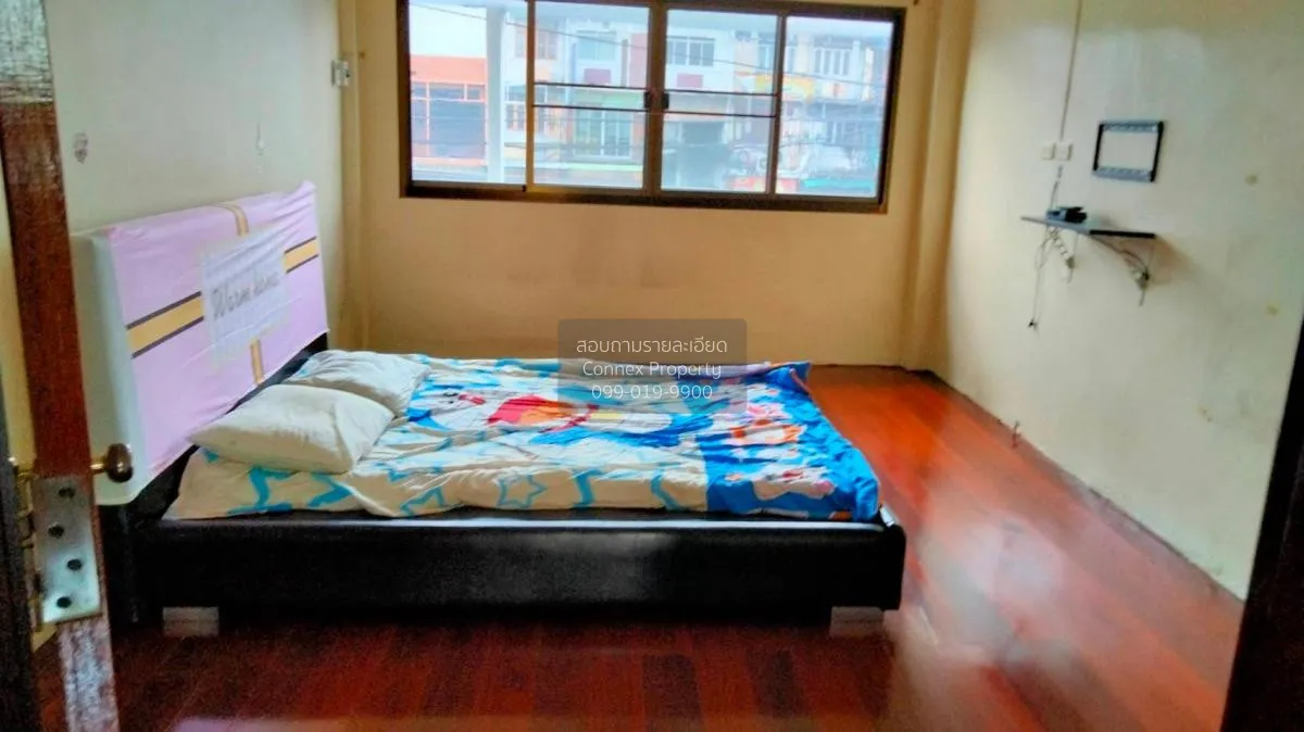 ขายขายอาคารพานิชย์ ถนนใหญ่ย่านฝั่งธน ใกล้สี่เเยกมไหสวรรค์ ดาวคะนอ 2