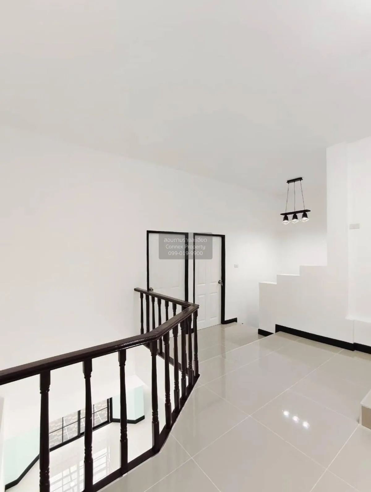For Sale Townhouse/Townhome  , Maneerin Lake & Park Ratchaphruek 