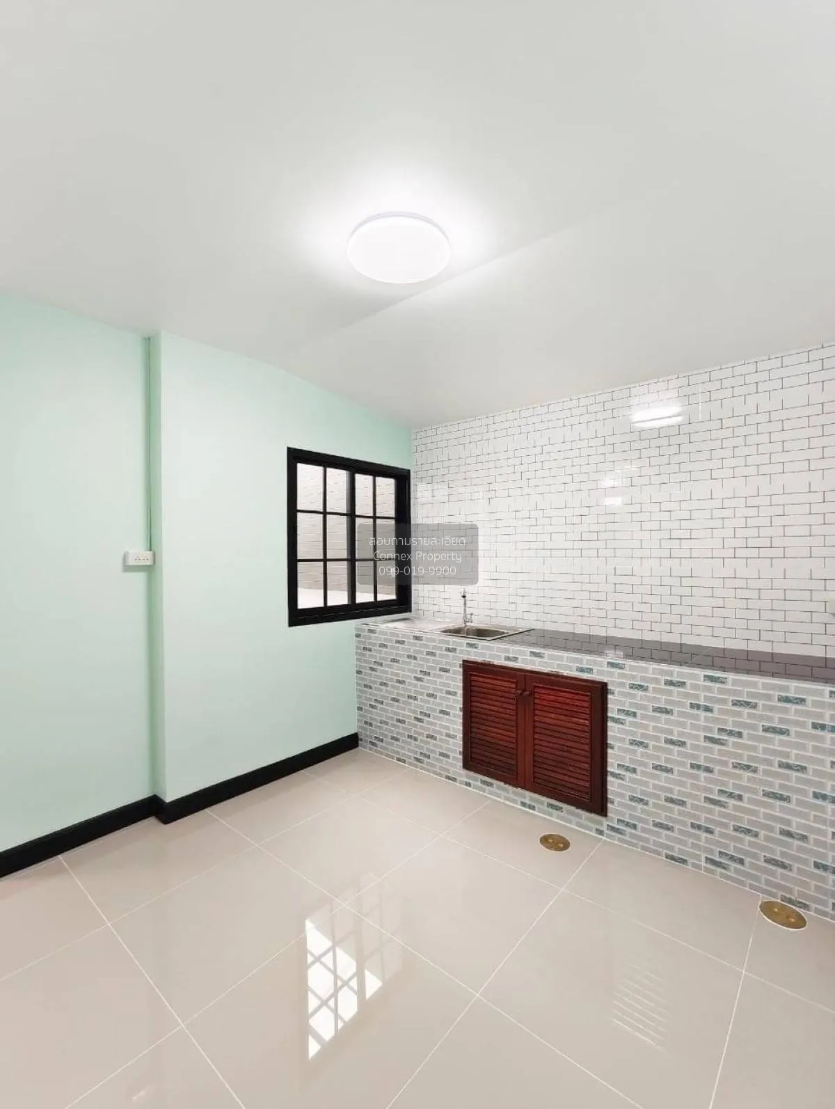 For Sale Townhouse/Townhome  , Maneerin Lake & Park Ratchaphruek 