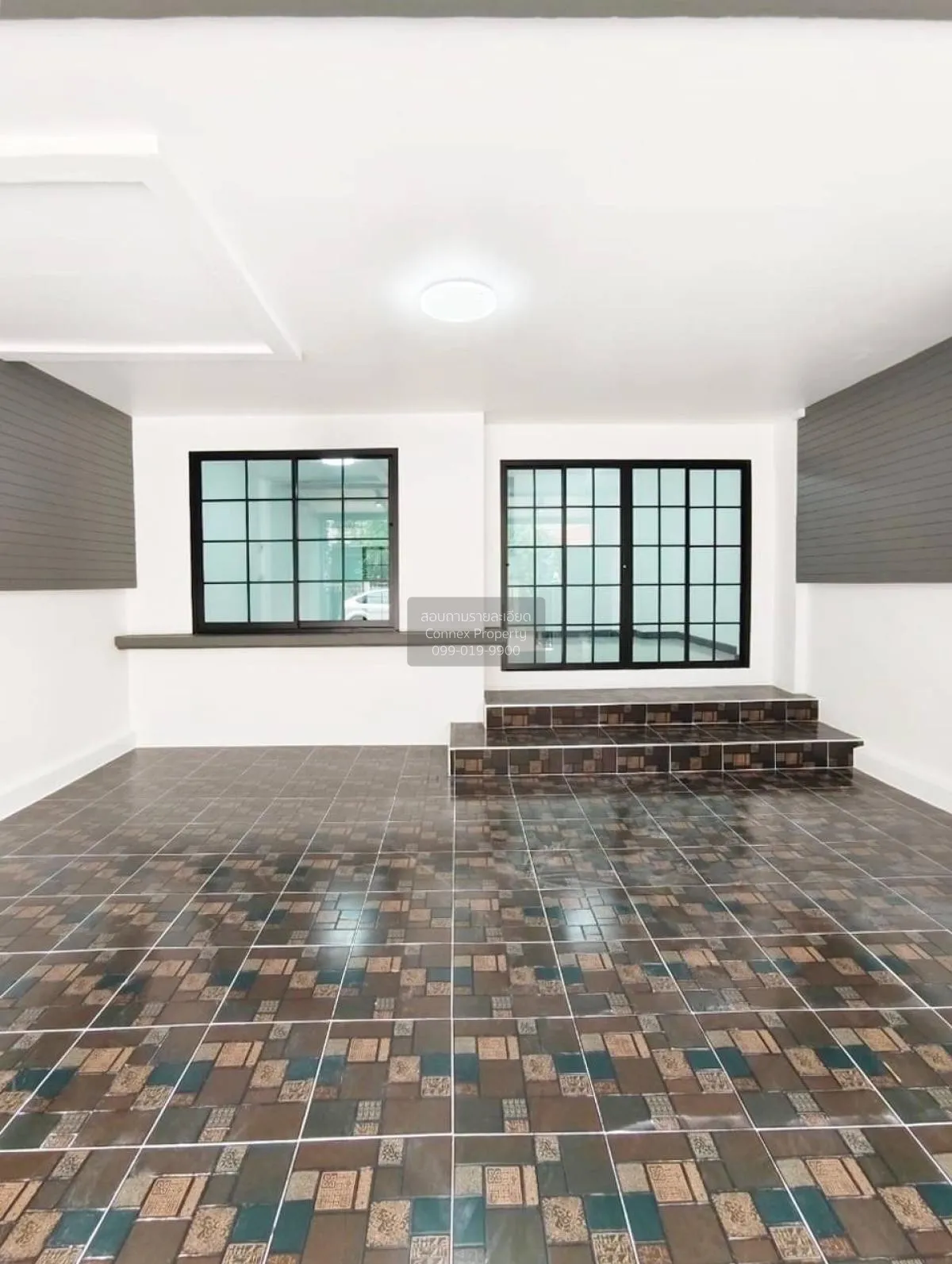 For Sale Townhouse/Townhome  , Maneerin Lake & Park Ratchaphruek 