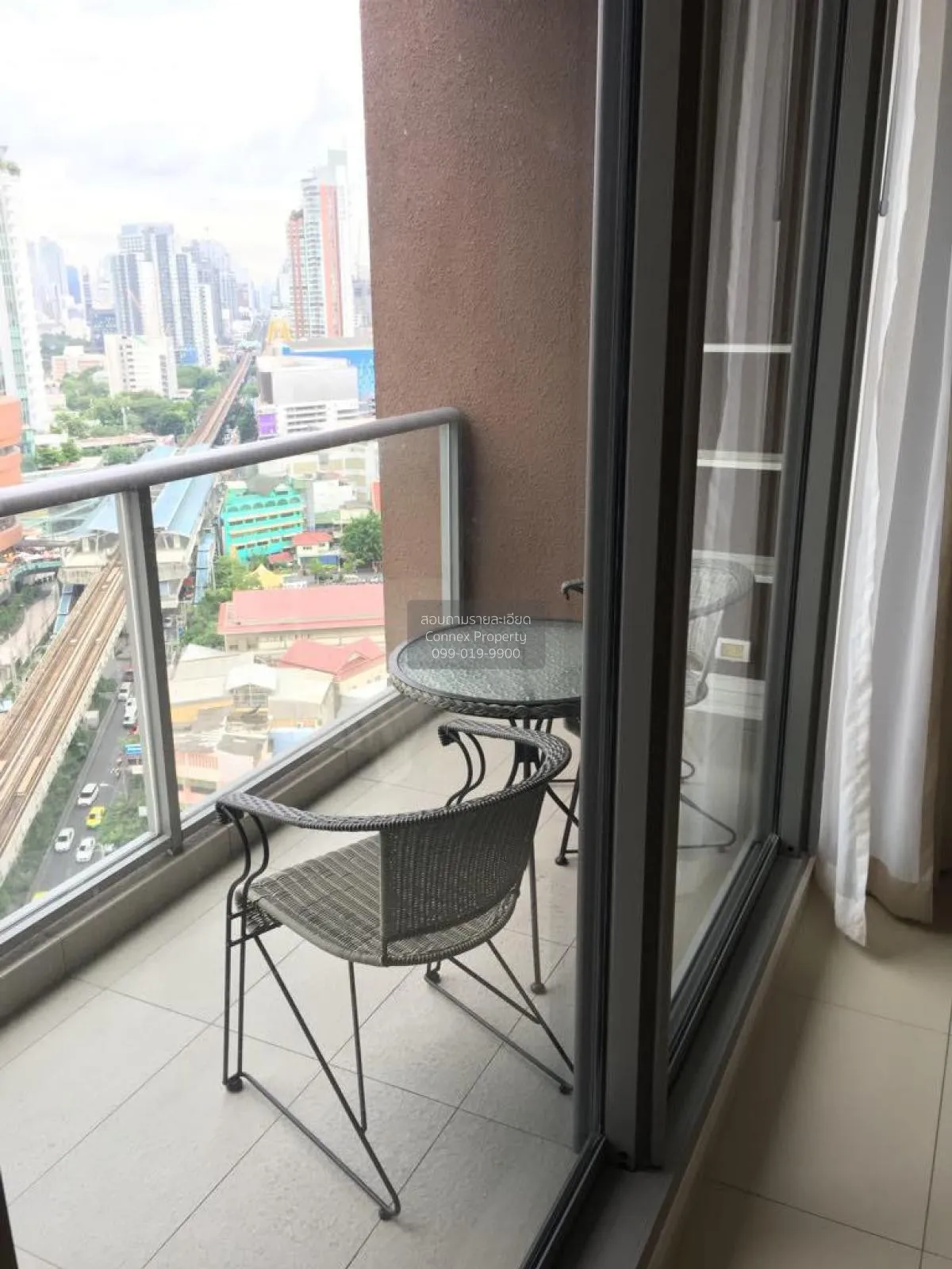 For Rent Condo , The Lofts Ekkamai , BTS-Ekkamai , Phra Khanong N