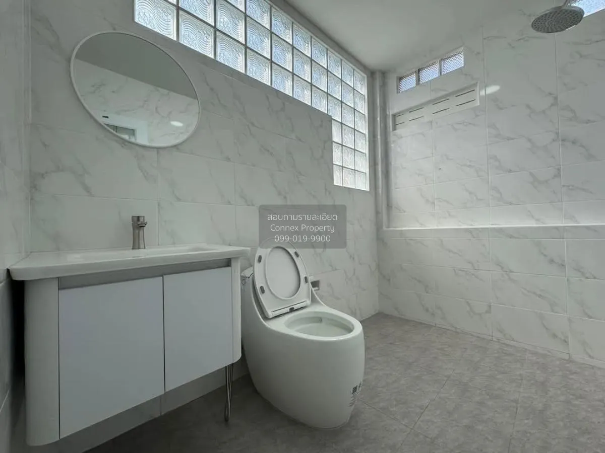 For Sale House , Baan Sintawee Suanthon 2 , wide frontage , newly