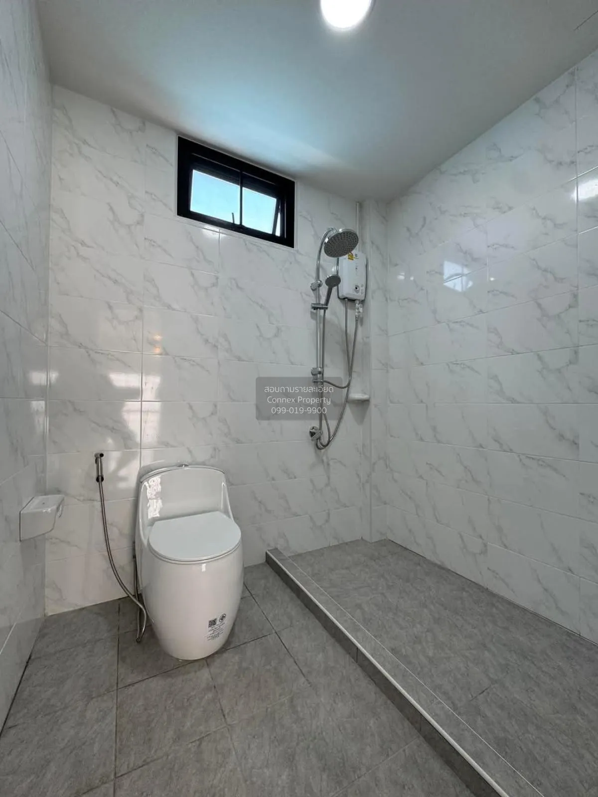 For Sale House , Baan Sintawee Suanthon 2 , wide frontage , newly