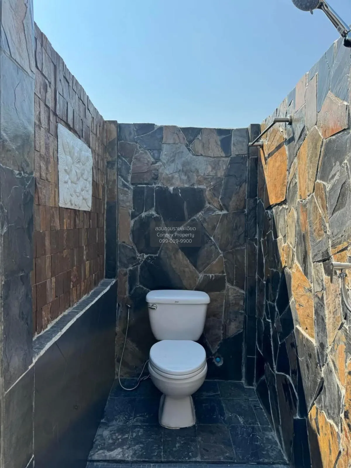 For Sale House , Baan Sintawee Suanthon 2 , wide frontage , newly