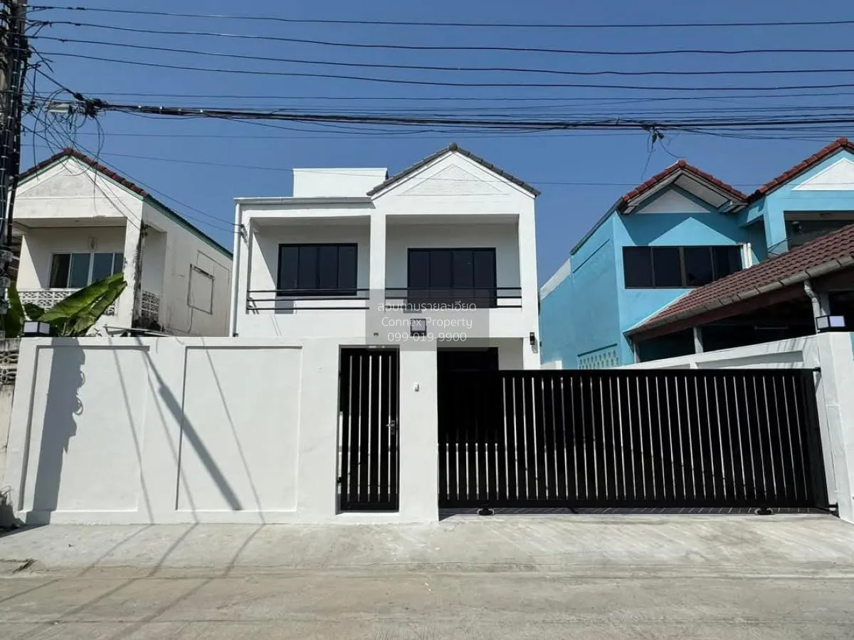 For Sale House , Baan Sintawee Suanthon 2 , wide frontage , newly 1
