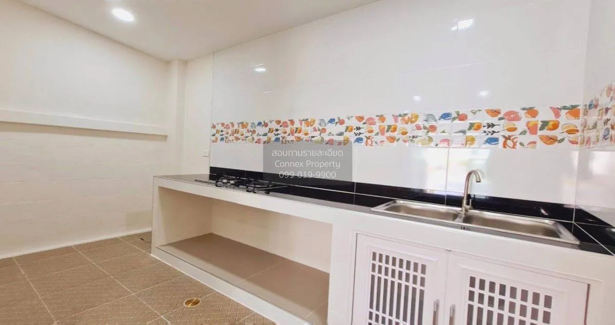 For Sale Townhouse/Townhome  , Asia Home Town , newly renovated ,