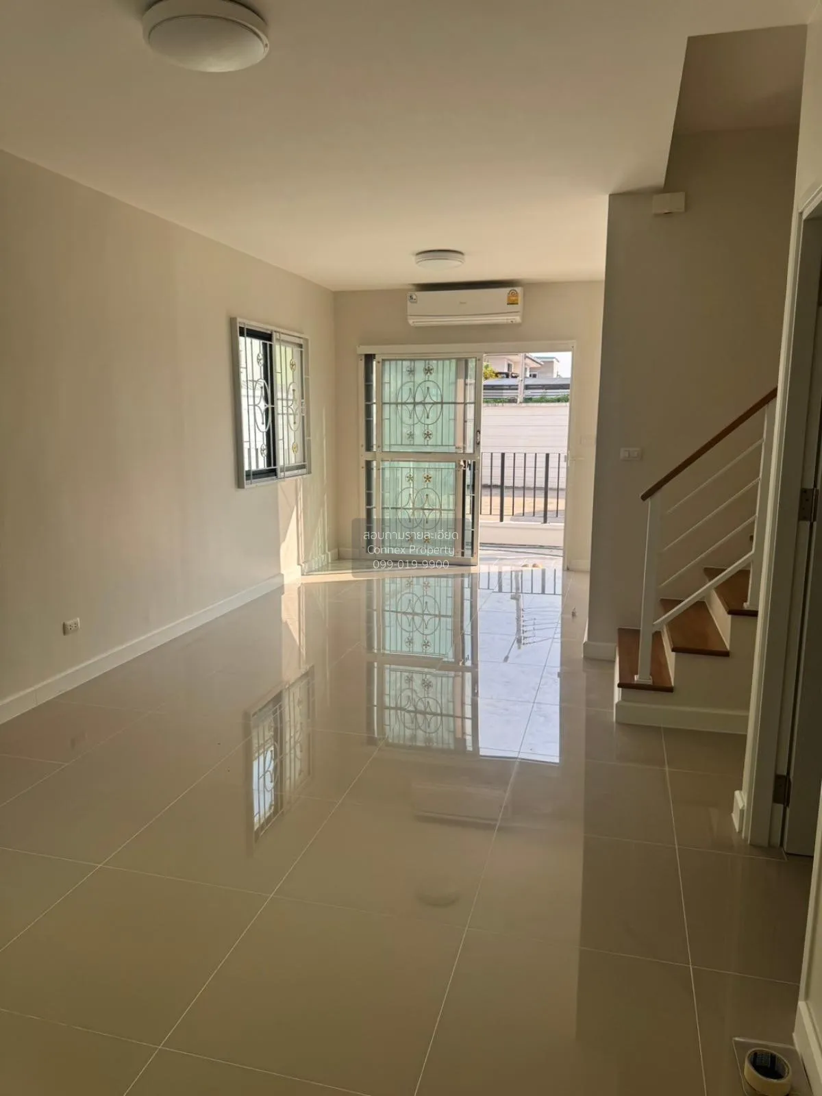 ขายทาวน์เฮ้าส์/ทาวน์โฮม  เจเอสพี ซิตี้ รังสิต - คลอง 1 ประชาธิปัต