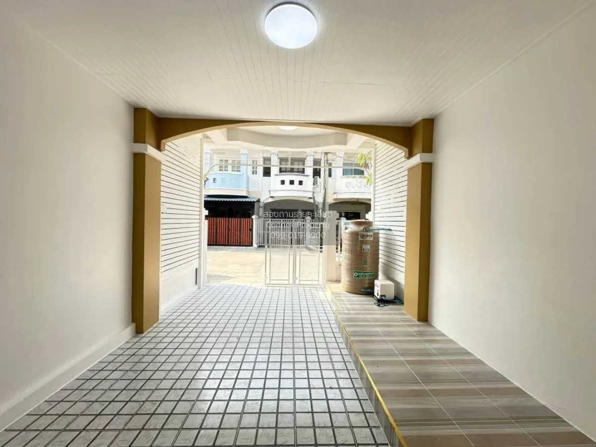 For Sale Townhouse/Townhome  , Siriwan-Chuan Chom Village Bang Kr 2