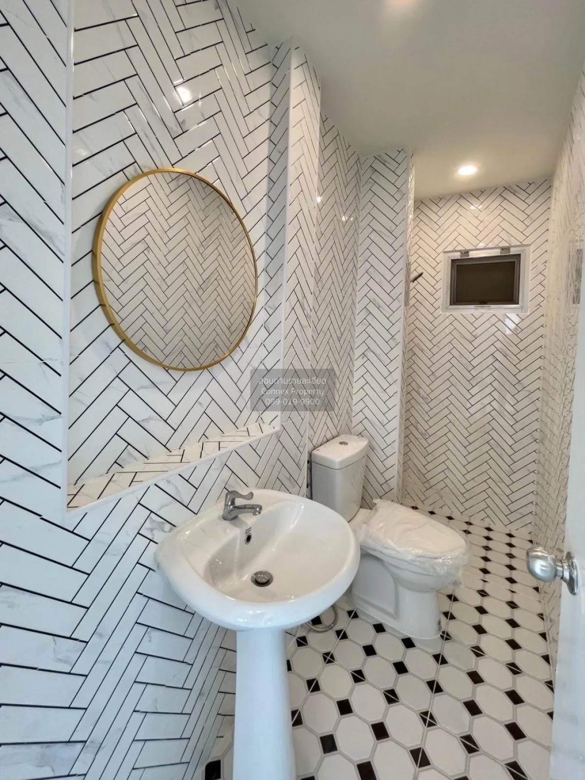 For Sale House , Atoll Maldives Beach Namdaeng-Bang Phli , Bang P