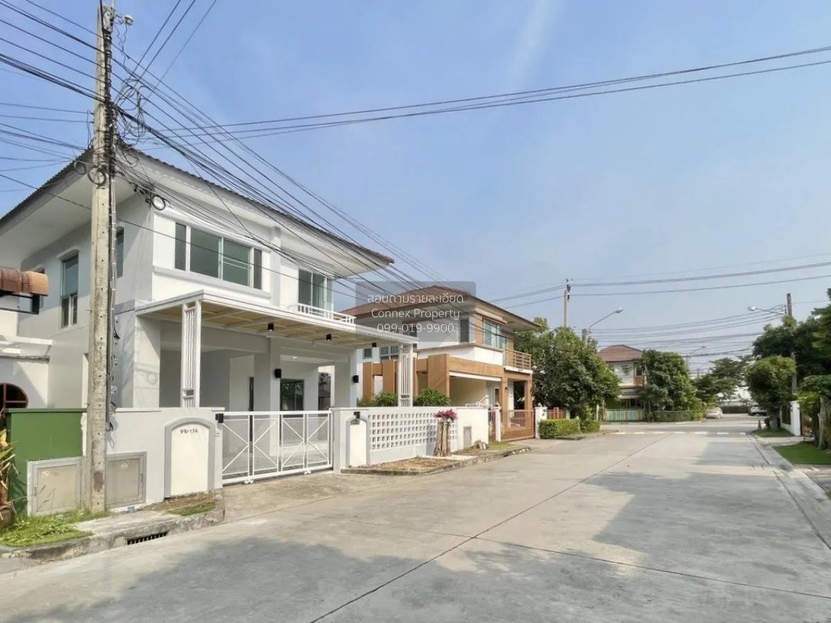 For Sale House , Atoll Maldives Beach Namdaeng-Bang Phli , Bang P