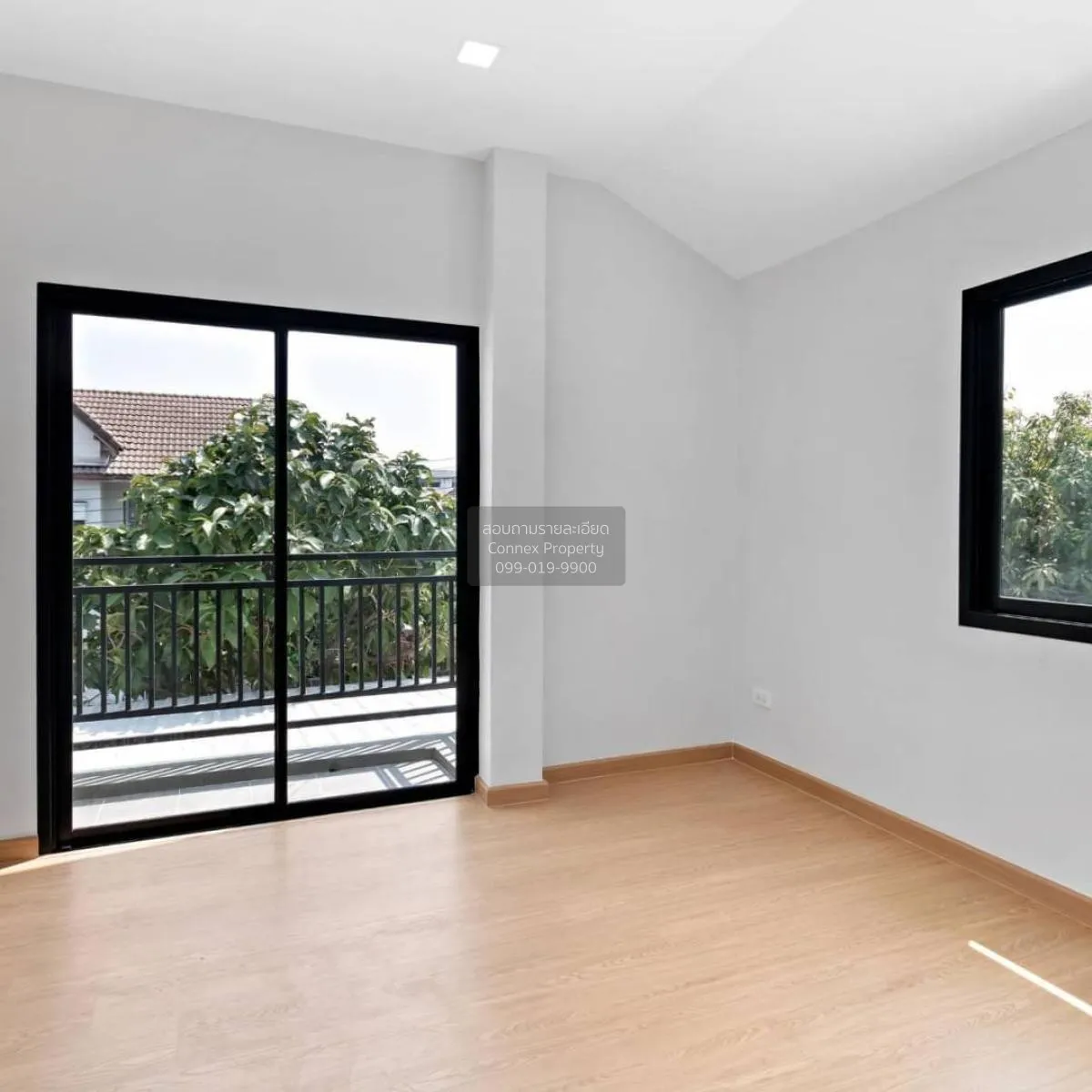 ขายบ้าน  บ้านกฤษดานคร 10 หน้ากว้าง รีโนเวทใหม่ บางบัวทอง บางใหญ่ 