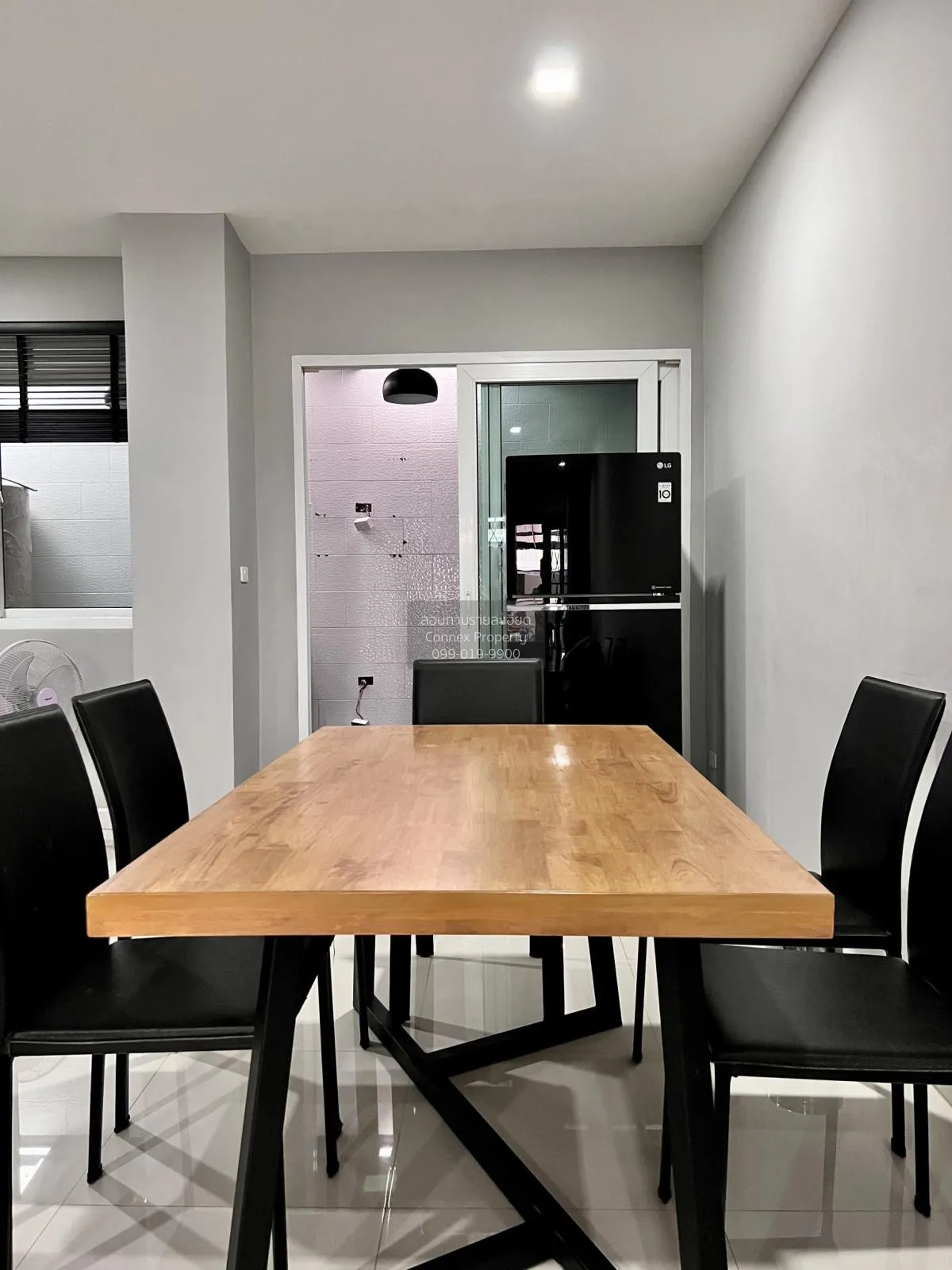 ขายทาวน์เฮ้าส์/ทาวน์โฮม  เบล็ส ทาวน์ ศรีนครินทร์ - หนามแดง บางพลี