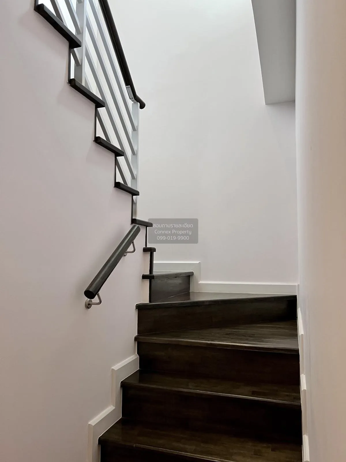 ขายทาวน์เฮ้าส์/ทาวน์โฮม  เบล็ส ทาวน์ ศรีนครินทร์ - หนามแดง บางพลี