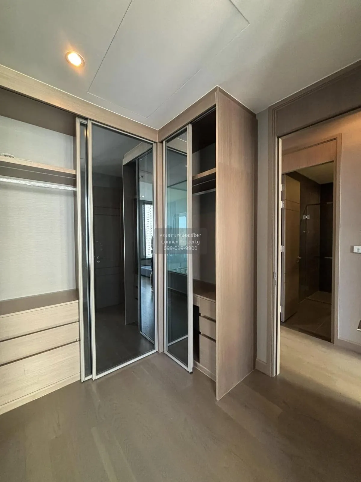 For Rent Condo , The Esse at Singha Complex , MRT-Phetchaburi , B