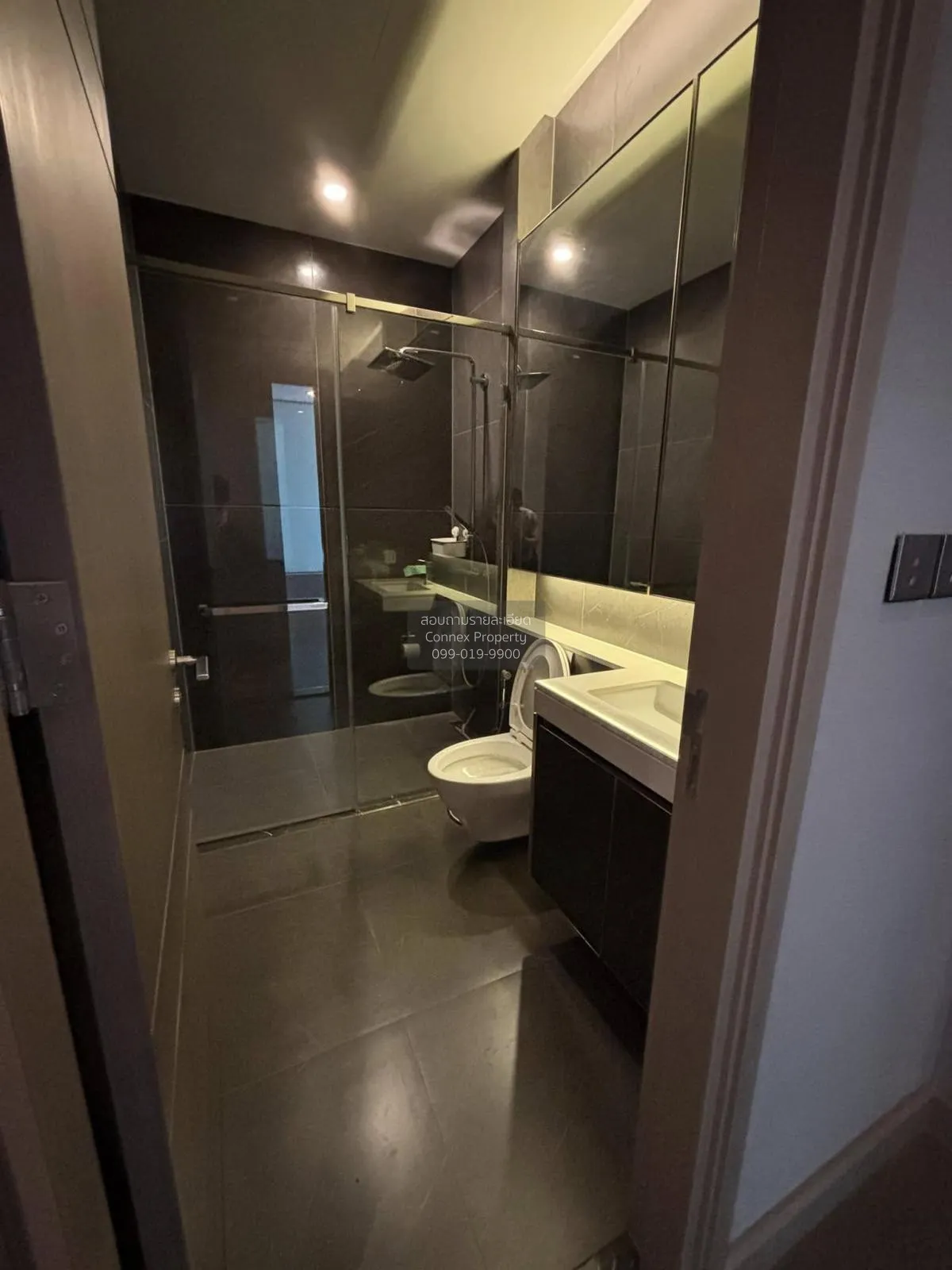 For Rent Condo , The Esse at Singha Complex , MRT-Phetchaburi , B