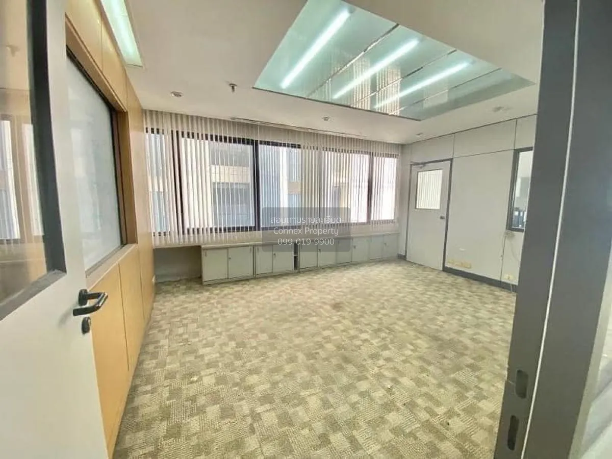 เช่าอาคารสำนักงาน  โอเชี่ยน ทาวเวอร์ 2 MRT-สุขุมวิท คลองเตยเหนือ  4