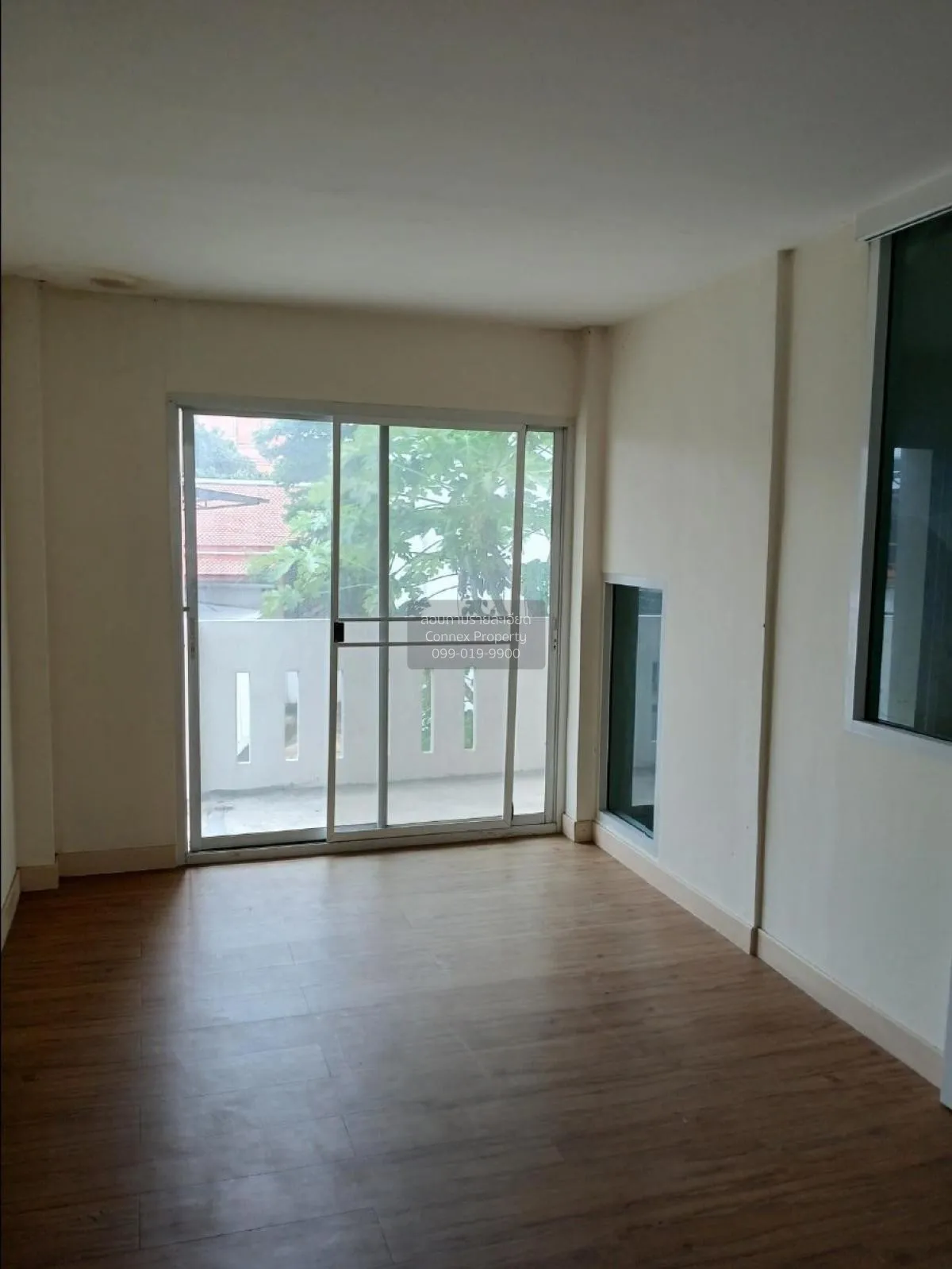 ขายทาวน์เฮ้าส์/ทาวน์โฮม  ปรัชญา บิซโฮม อ่อนนุช ประเวศ เขต ประเวศ 