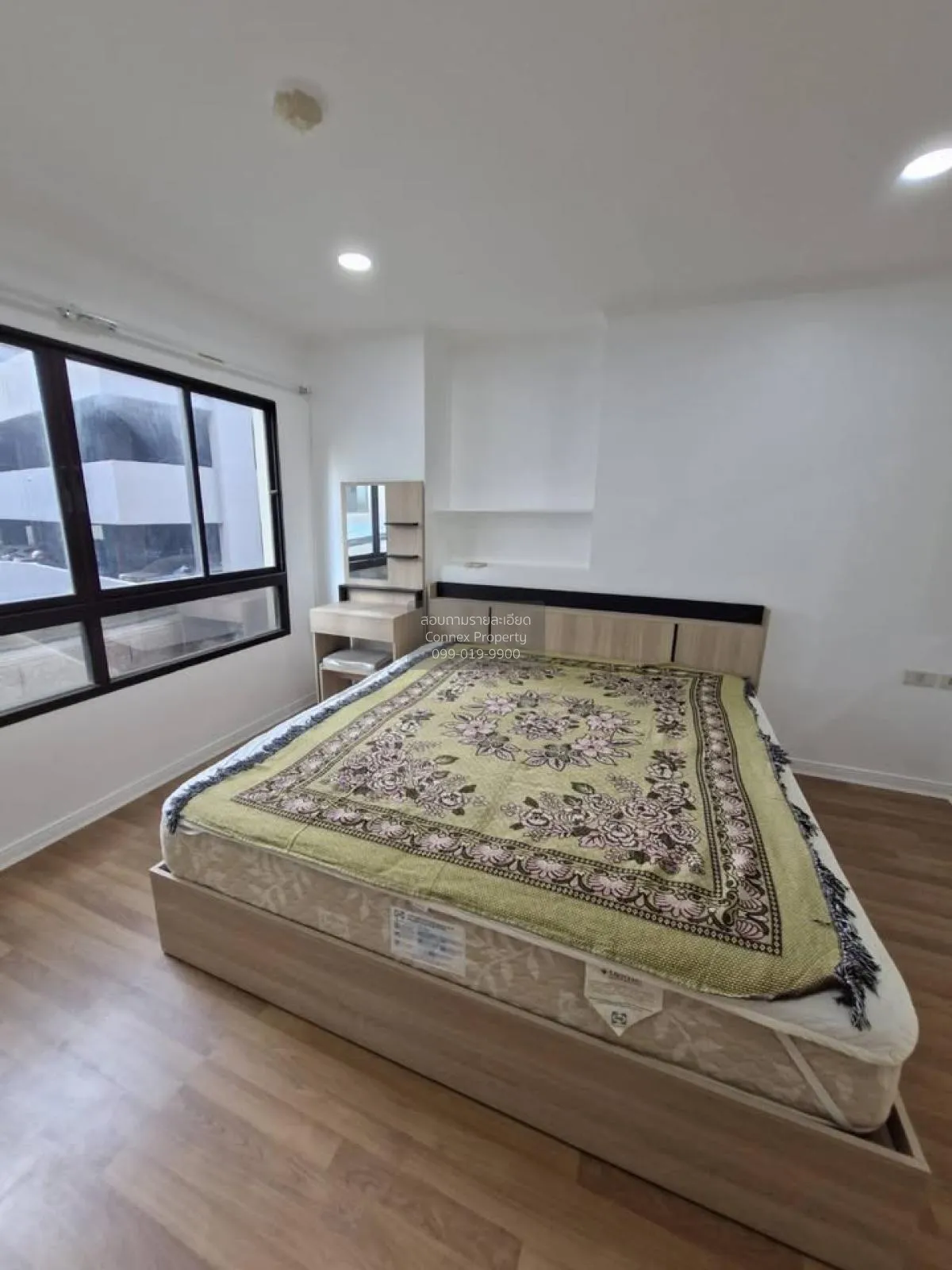 For Rent Condo , Lumpini Place Narathiwas Ratchanakarin , BTS-Cho 1