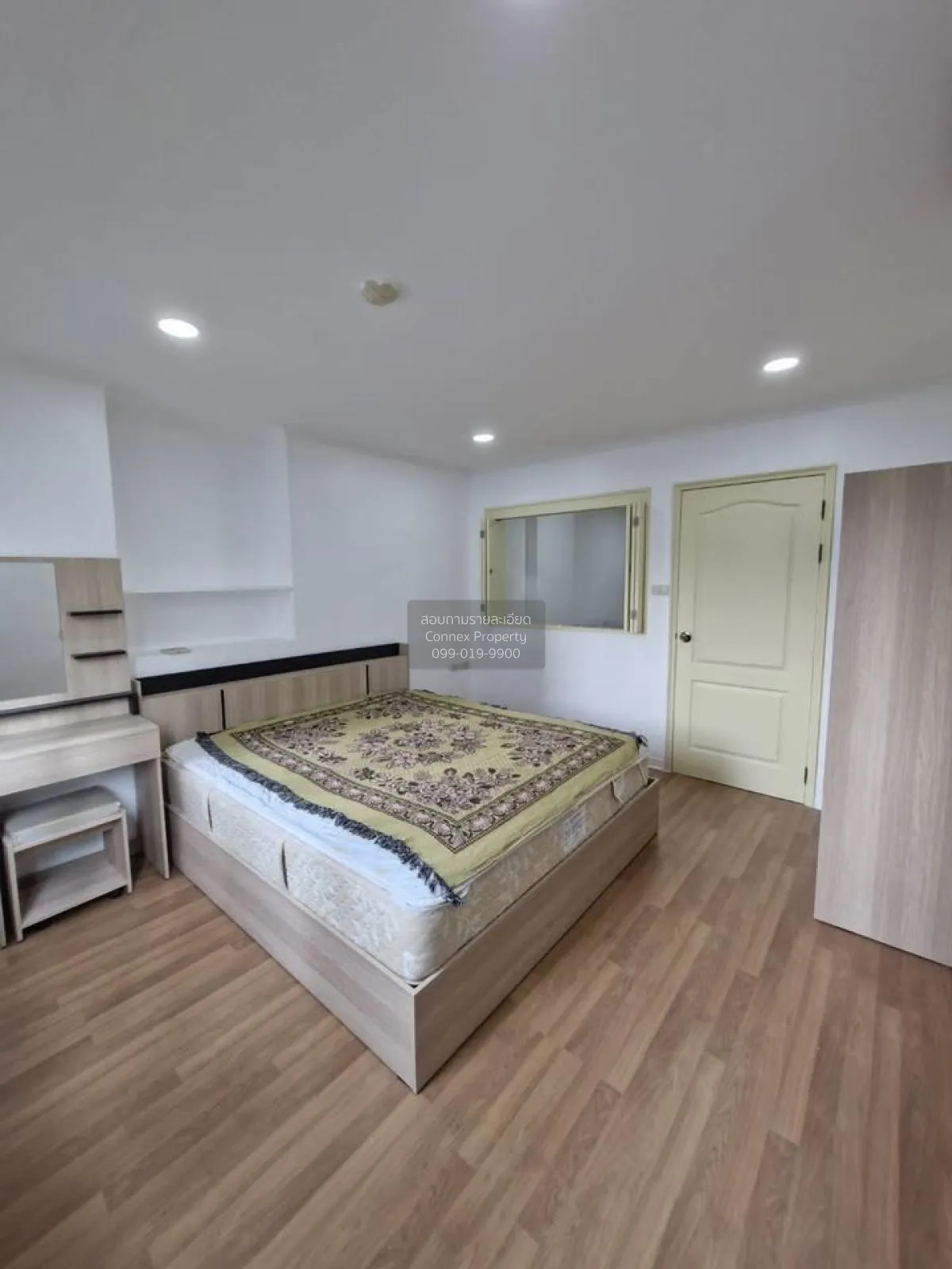 For Rent Condo , Lumpini Place Narathiwas Ratchanakarin , BTS-Cho 2