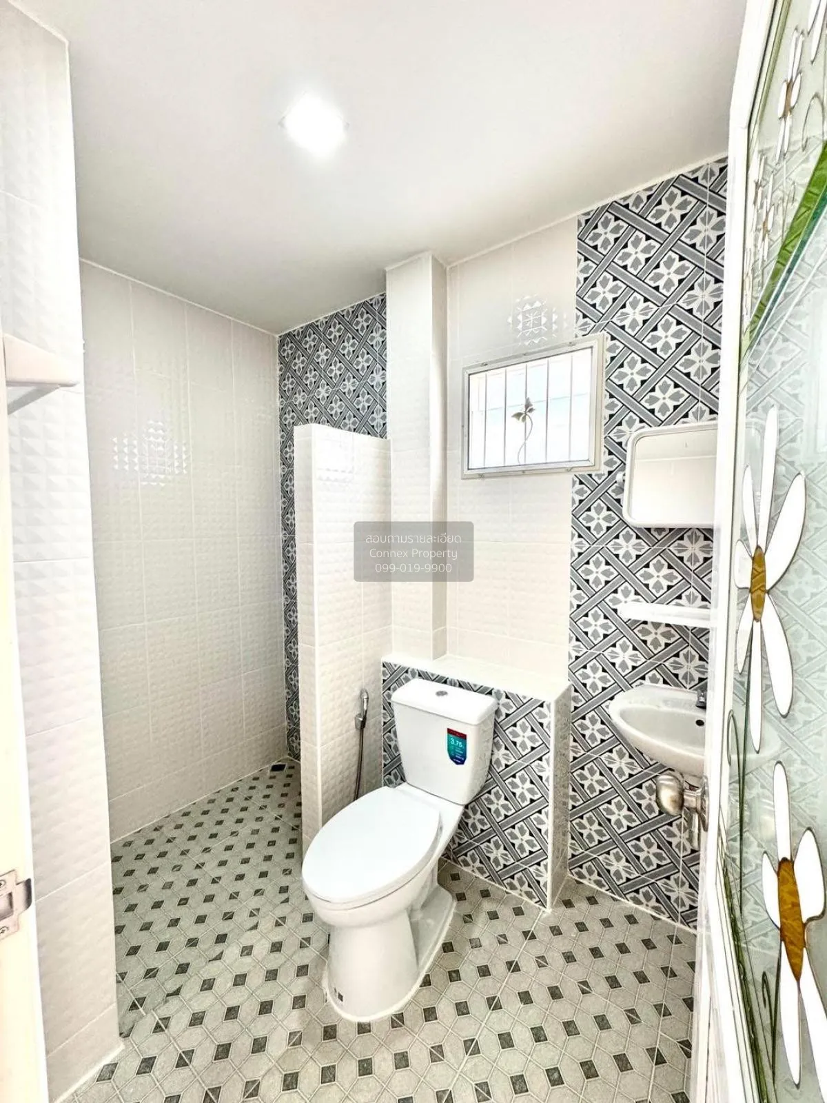 ขายทาวน์เฮ้าส์/ทาวน์โฮม  อู่ทองเพลส 5 รีโนเวทใหม่ คูคต ลำลูกกา ปท